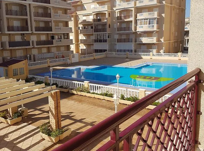 Via Mar Apartments